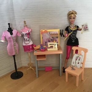 Barbie Doll Seamstress Set
